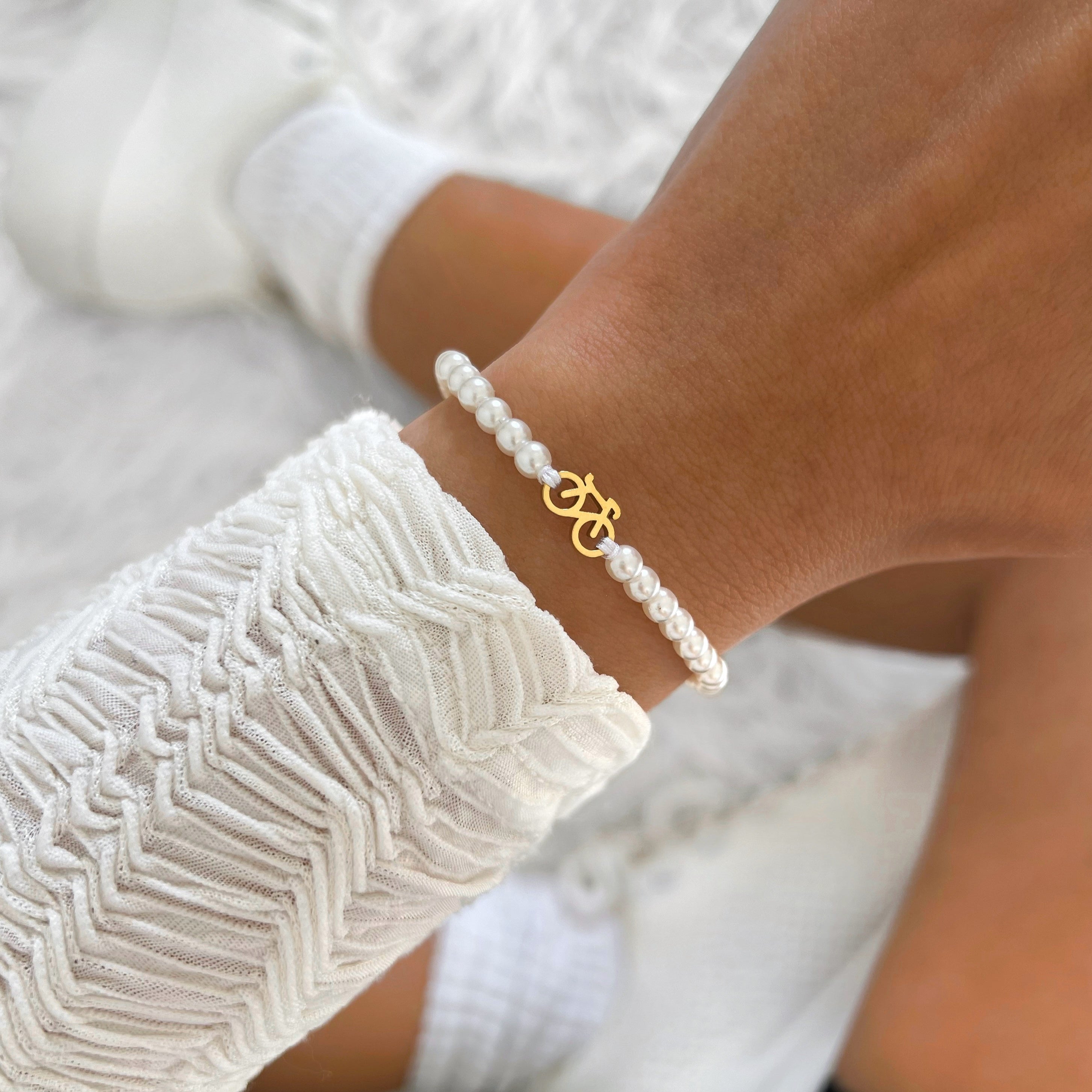Pearl Gold Bike Chain Bracelet