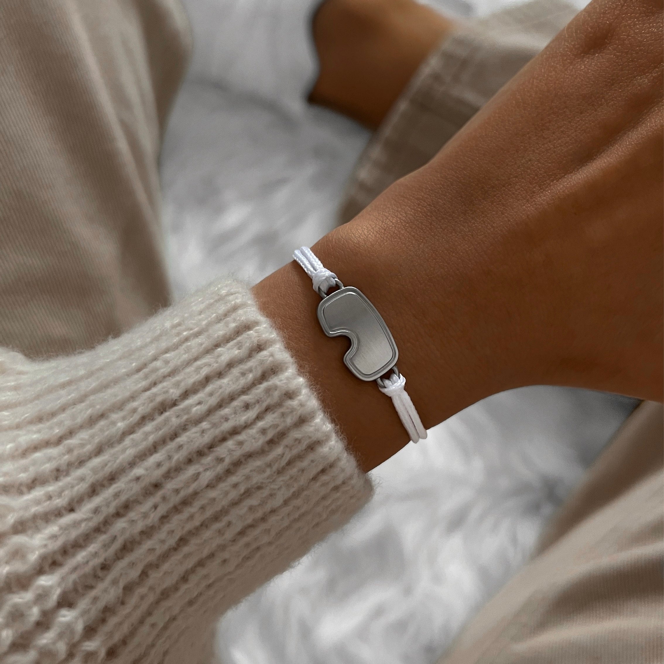 Glacier Snow Pulsera