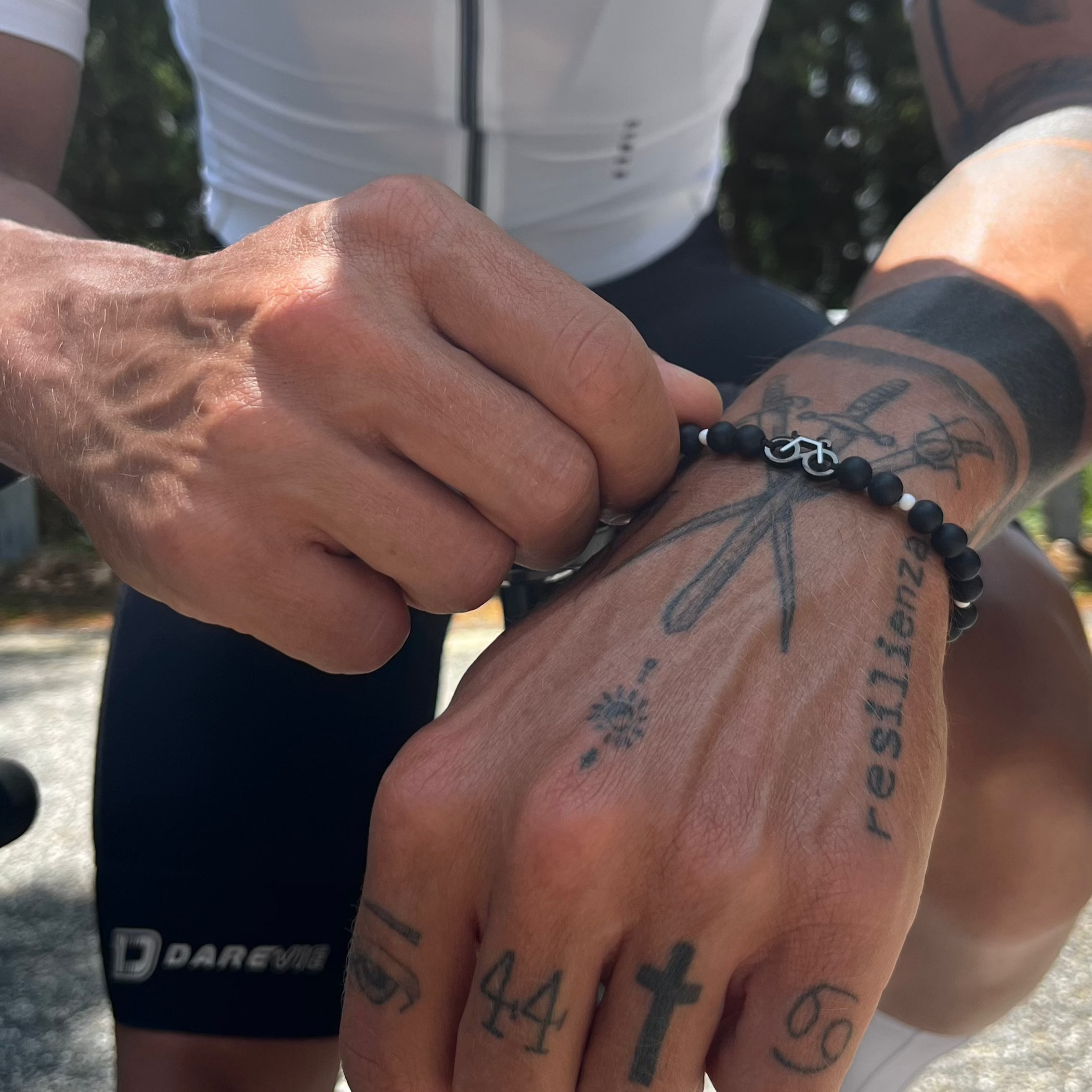 Pulsera Monochrome Bike Beaded