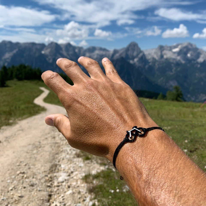 Black bike bracelet sales